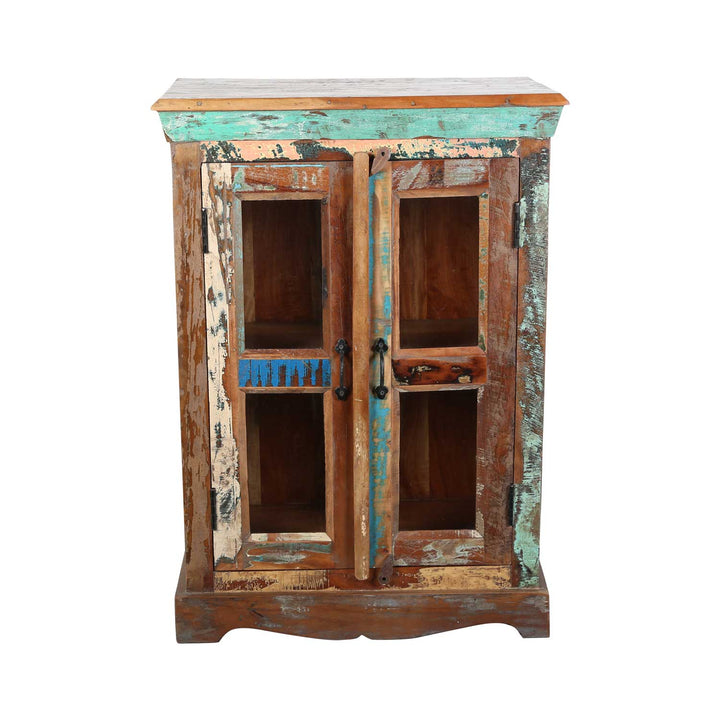 Cómoda de madera reciclada estilo shabby chic