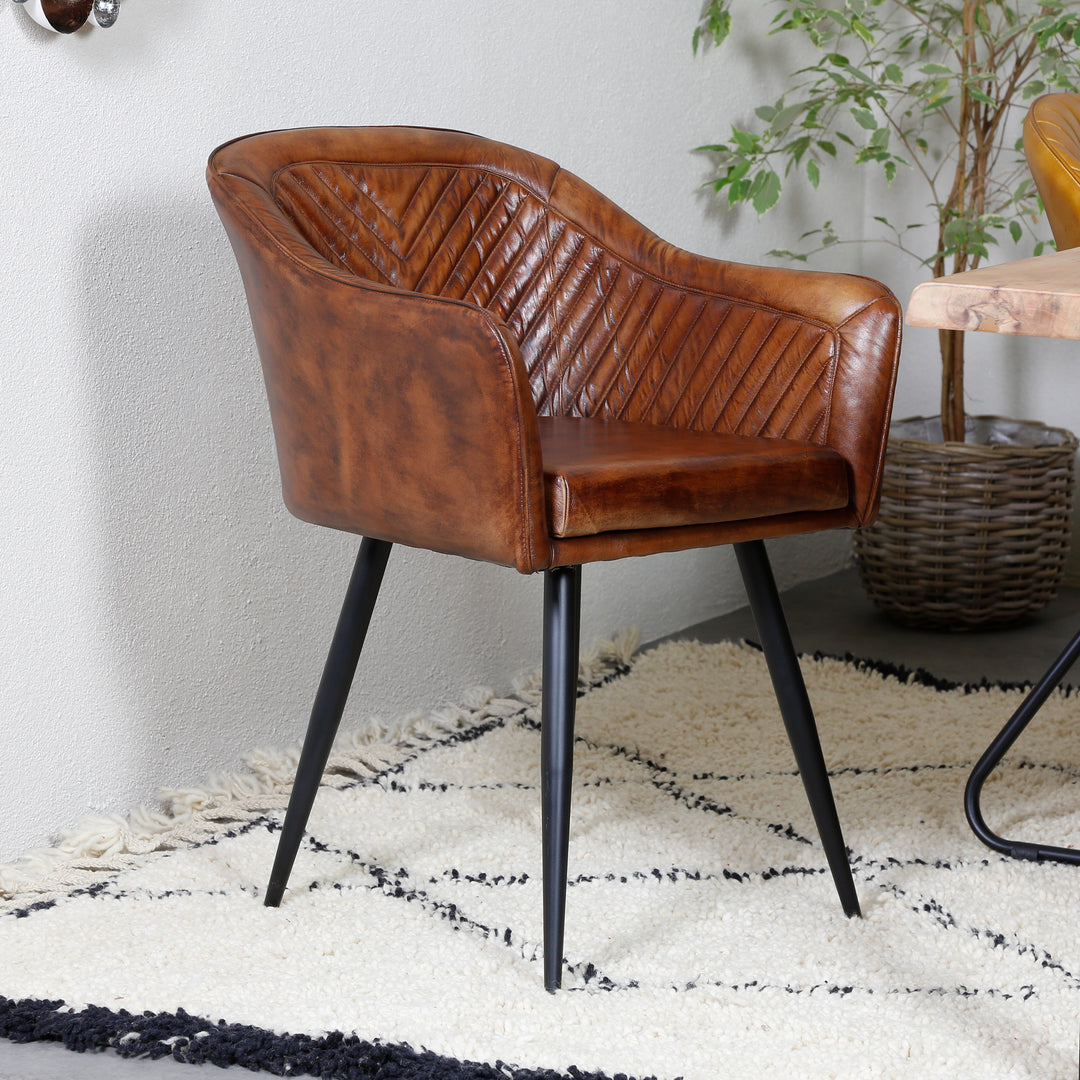 Sillón de cuero marrón