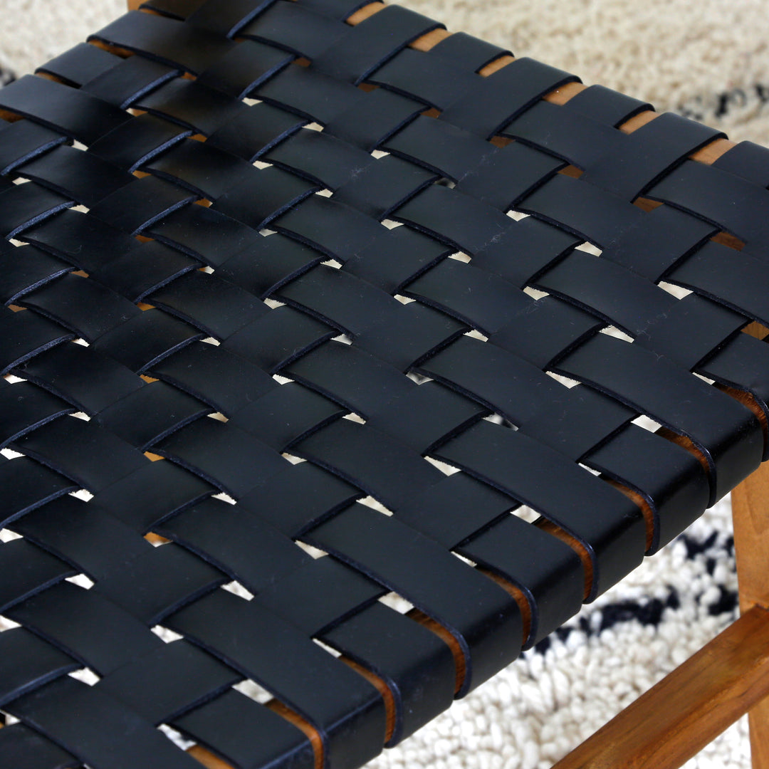 Silla de comedor de cuero negro