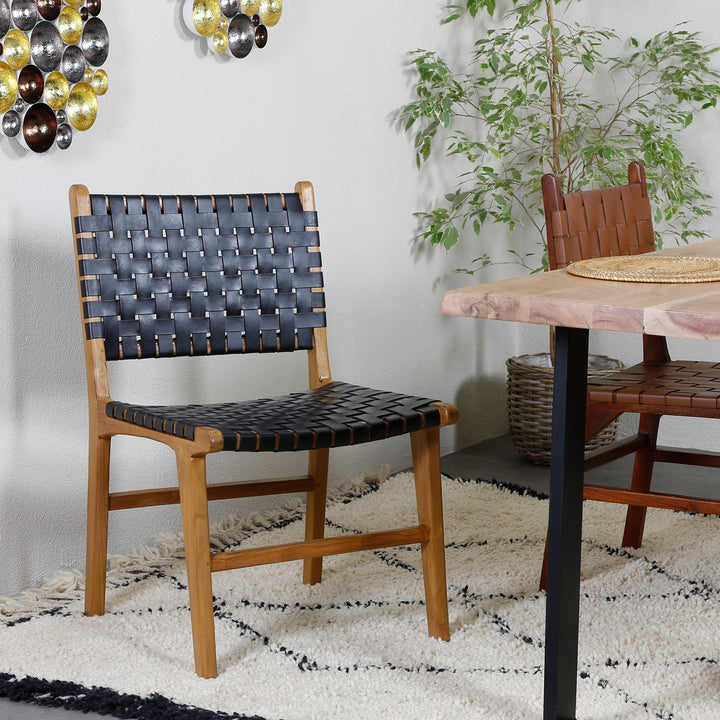 Silla de comedor de cuero negro