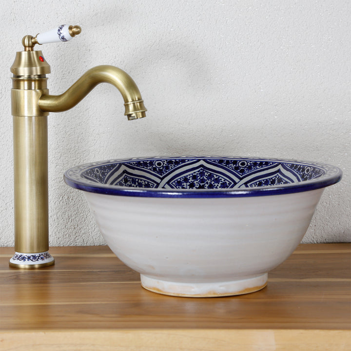 Lavabo pintado a mano