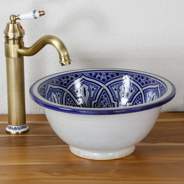 Cubeta azul redonda