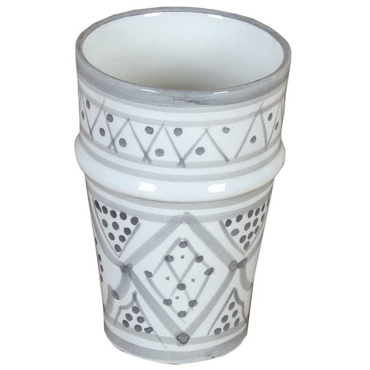 Taza marroquí pintada a mano en tonos grises y blancos, de cerámica