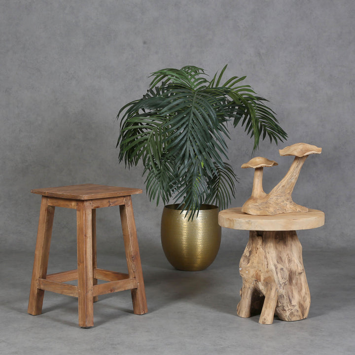 Taburete de madera de teca Remo