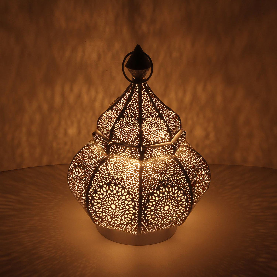 Farolillo oriental Anida