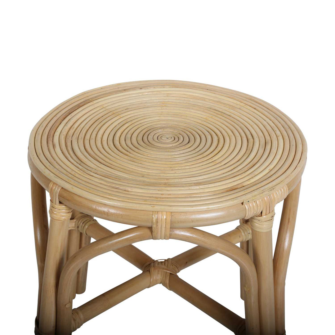 Mesa auxiliar de ratán Deria
