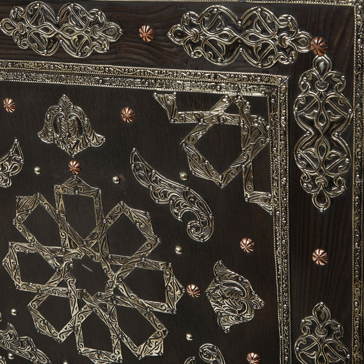 Silla oriental de madera Aidan