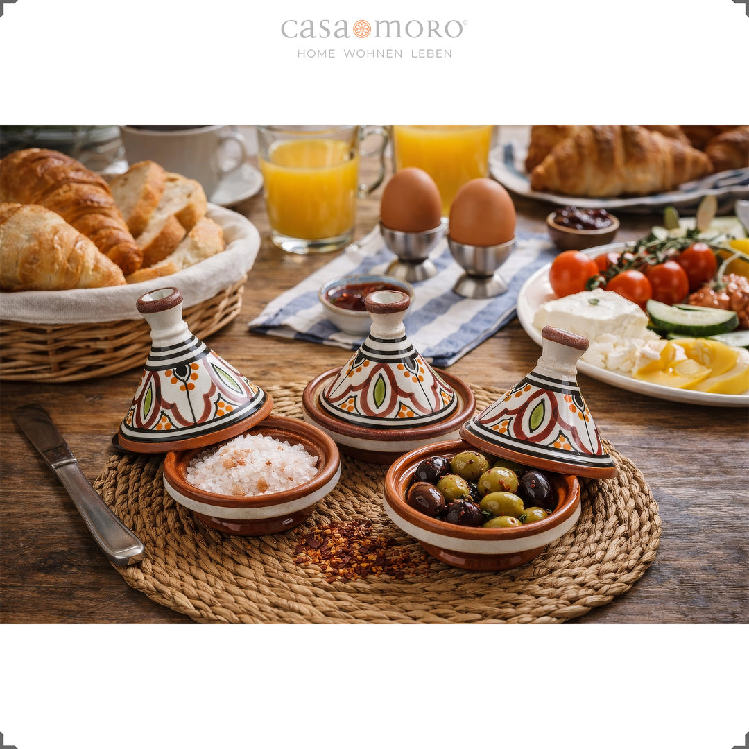 especia Tajine Juego de 3 piezas de cerámica pintada a mano para servir sal, aceitunas y mermelada en la mesa del desayuno.