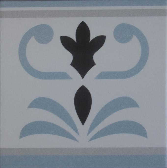 Borde de azulejos marroquí Cadis