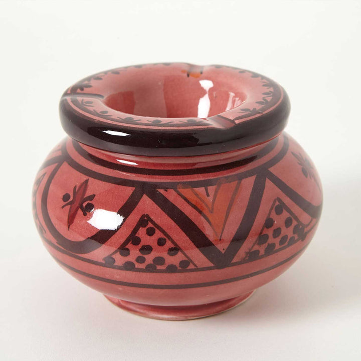 Cenicero de cerámica rojo