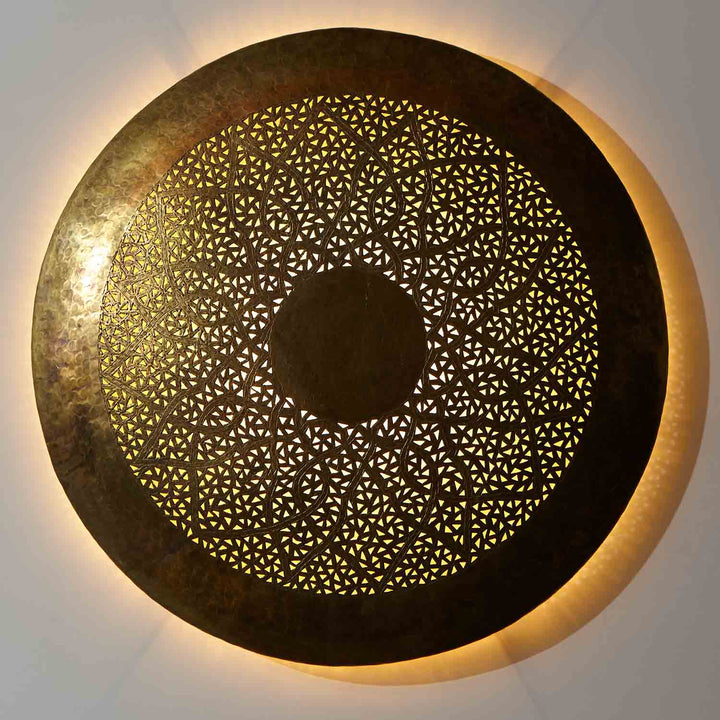 Lámpara de pared Hilal de latón