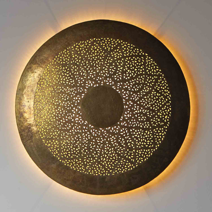 Lámpara de pared Hilal de latón