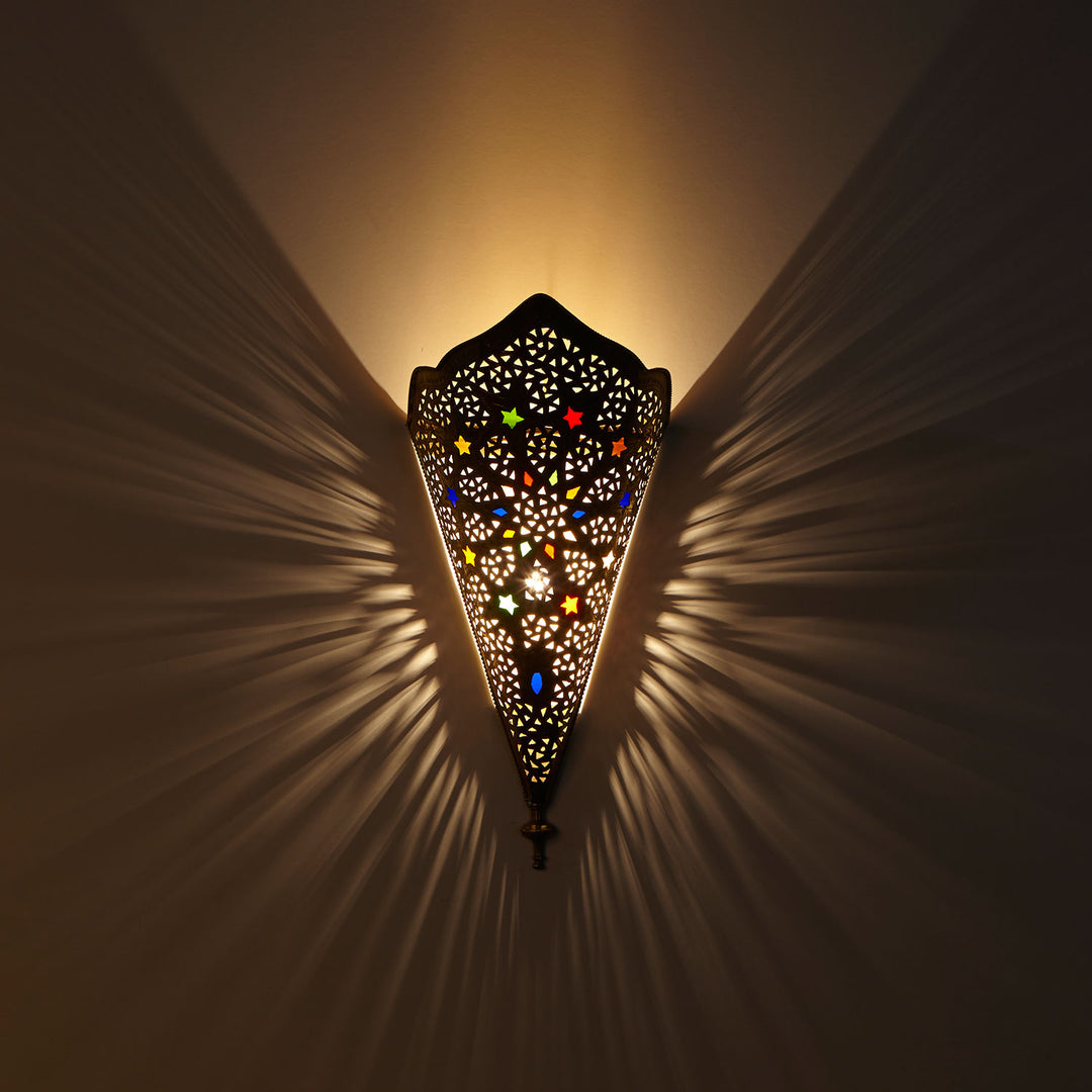 Lámpara de pared de latón Rahma