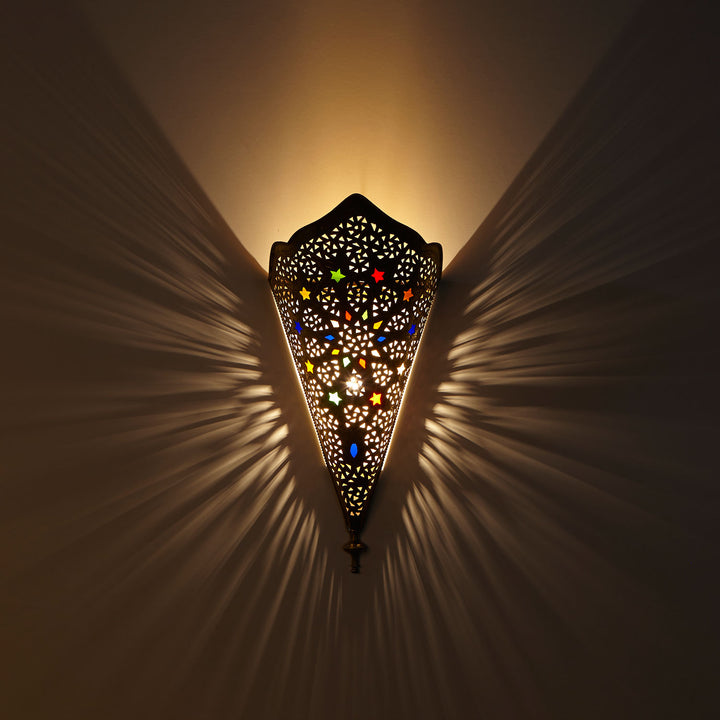 Lámpara de pared de latón Rahma