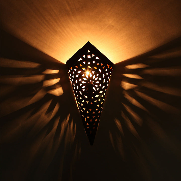 Lámpara de pared oriental de hierro EWL03