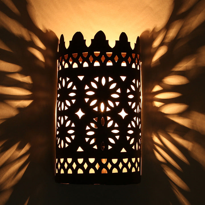 Lámpara de pared oriental de hierro EWL01