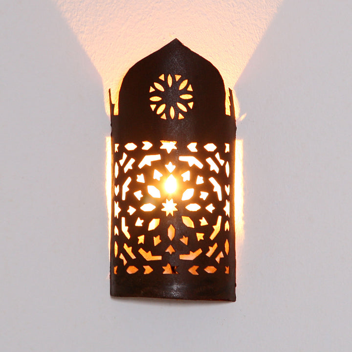 Lámpara de pared oriental de hierro EWL02