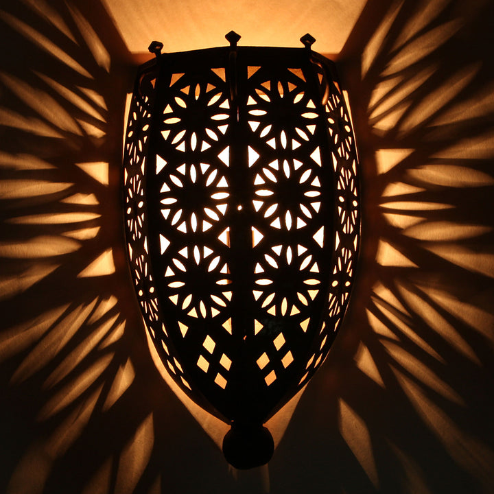 Lámpara de pared oriental de hierro EWL05