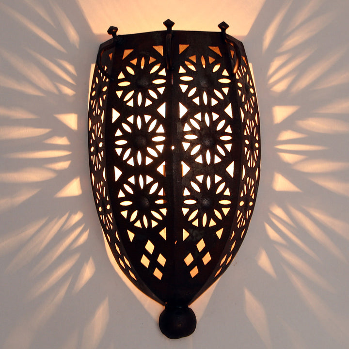 Lámpara de pared oriental de hierro EWL05
