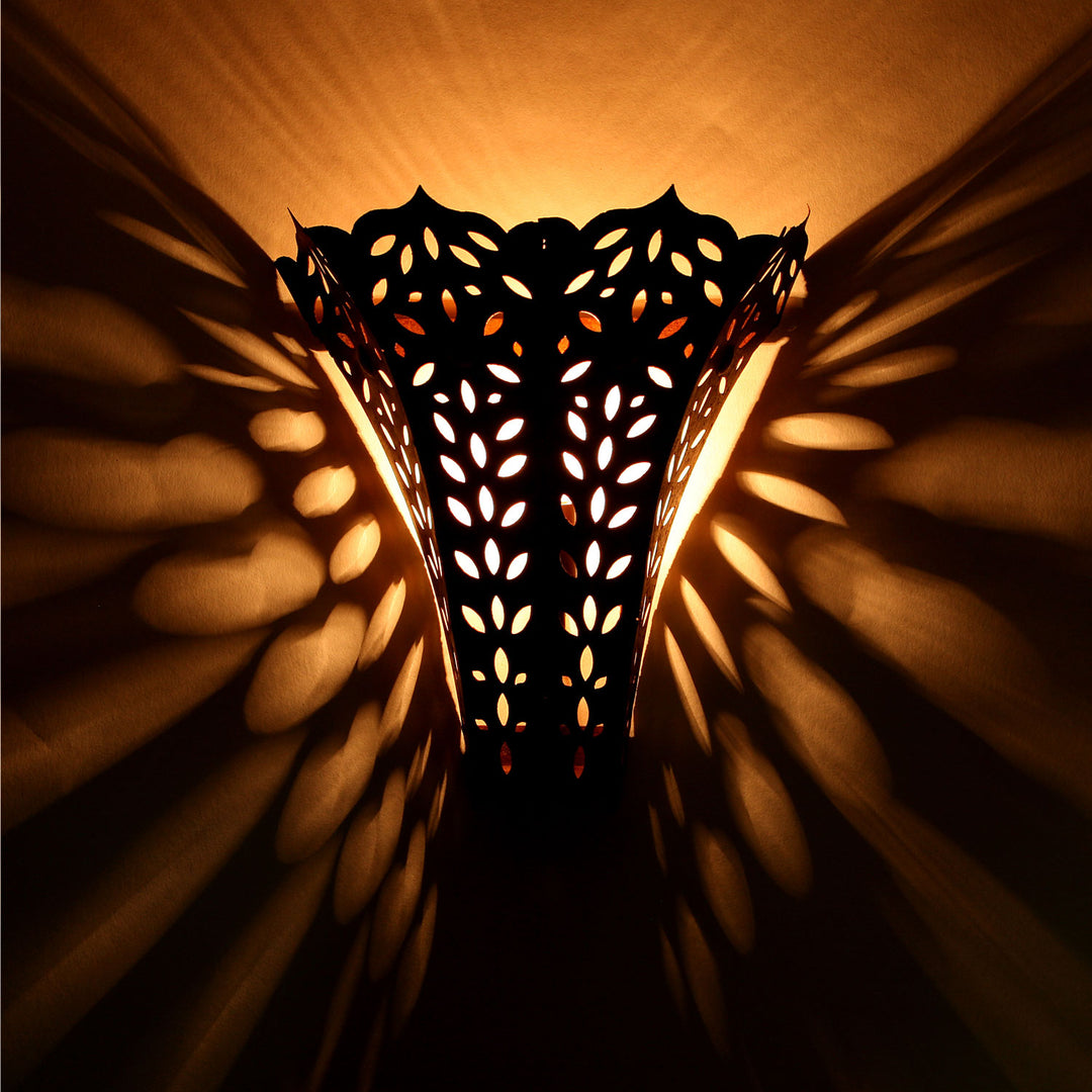 Lámpara de pared oriental de hierro EWL16