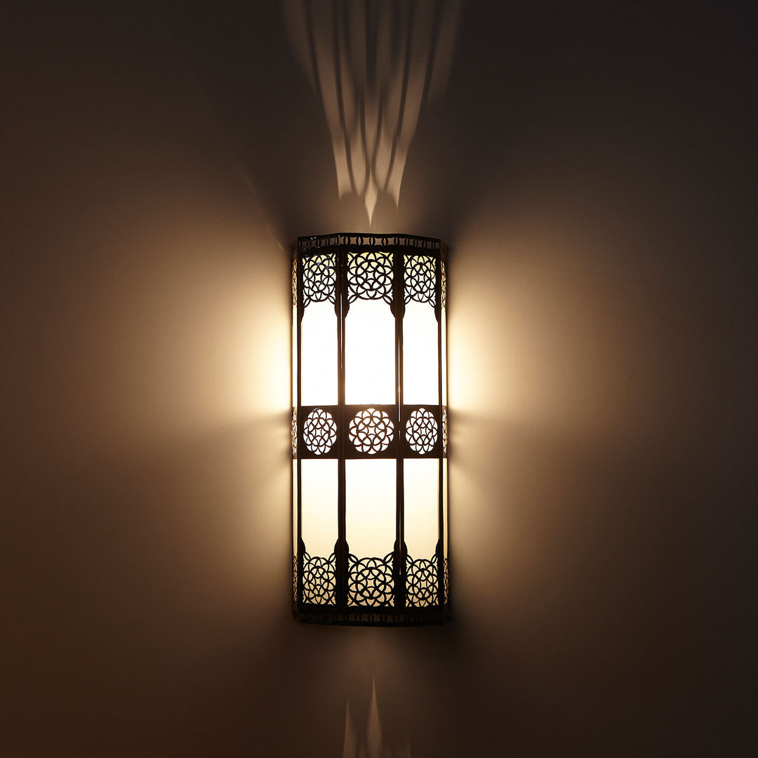 Lámpara de pared oriental Resmi