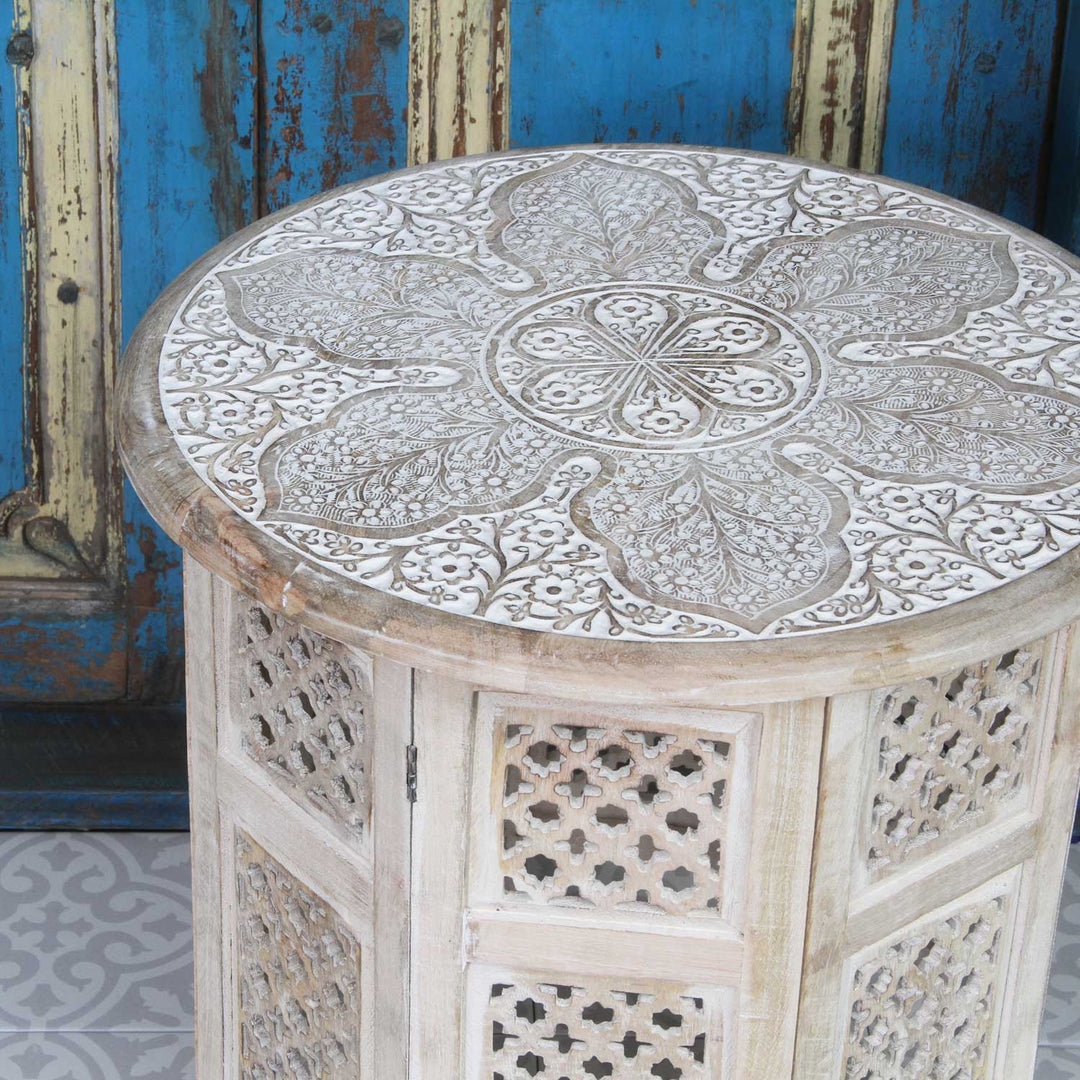 Mesa auxiliar oriental Haytam