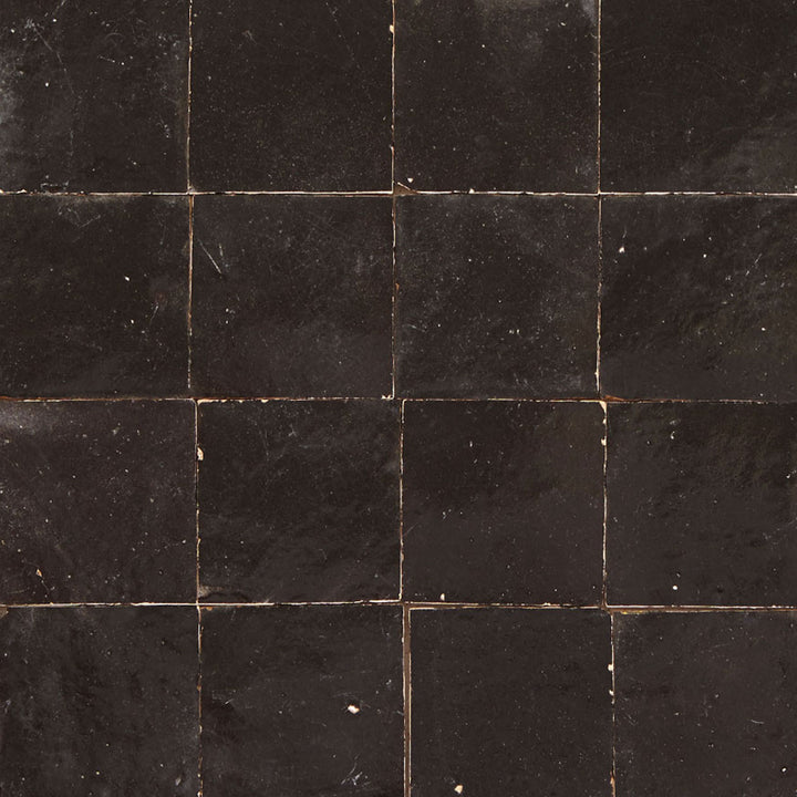 Azulejos Zellige negros
